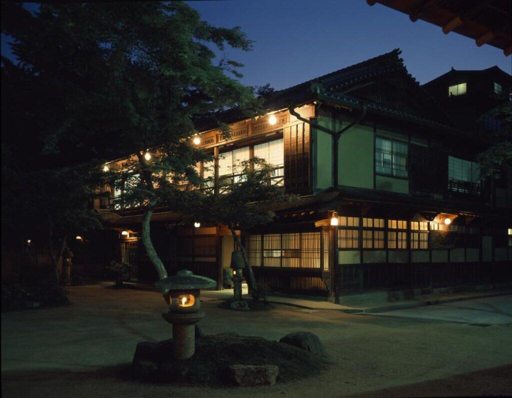 8 UNIQUE Miyajima Ryokans, Hiroshima 8 Traditional Japanese ryokan at night