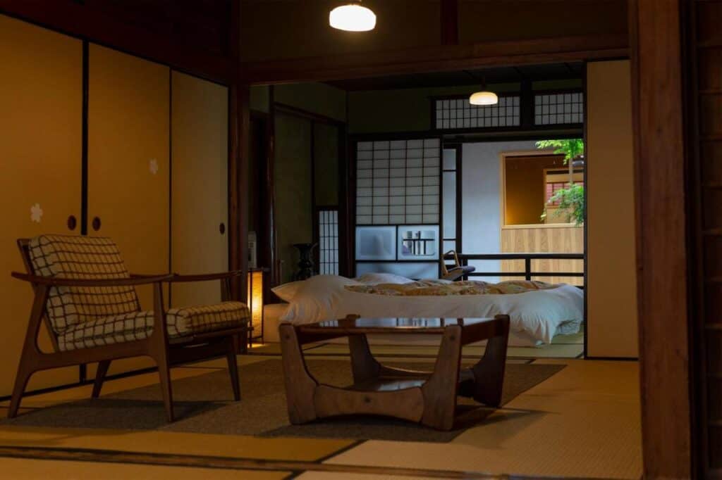 8 UNIQUE Miyajima Ryokans, Hiroshima 20 Traditional Japanese room with tatami